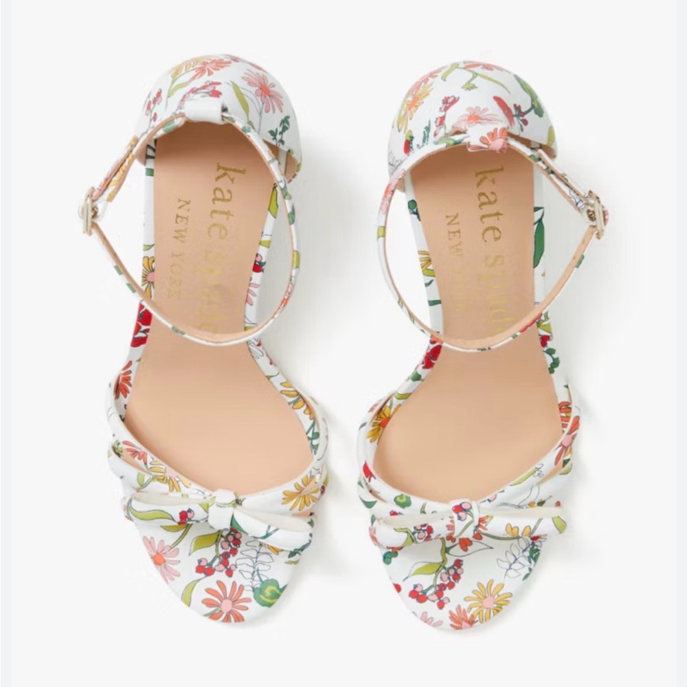 Kate Spade New York Flamenco Floral Bow Wedge LeatherSandals - White and color